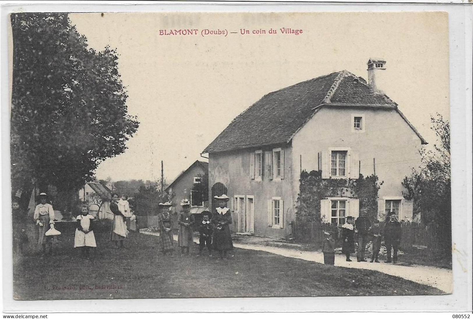 25 BLAMONT . Coin Du Village Très Animé , Belles Dames Bien Vêtues ,  édit : ?? , écrite En 1906 , état Extra - Otros & Sin Clasificación