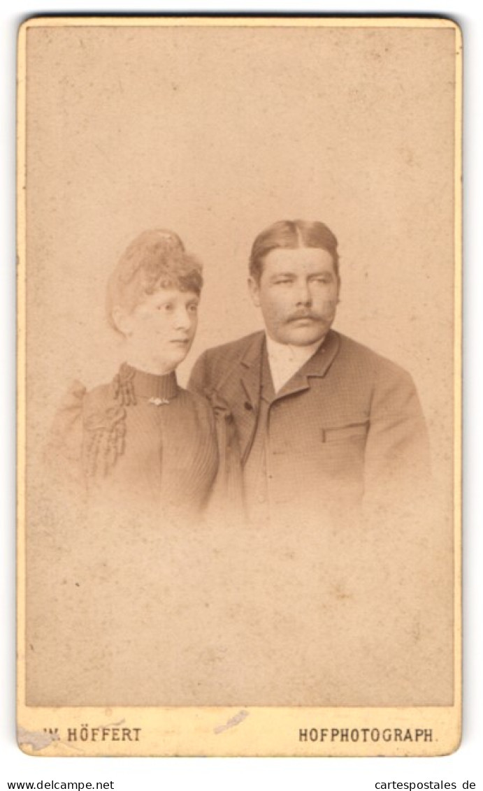 Fotografie W. Höffert, Berlin, Portrait Bürgerliche Eheleute, Um 1890  - Personnes Anonymes