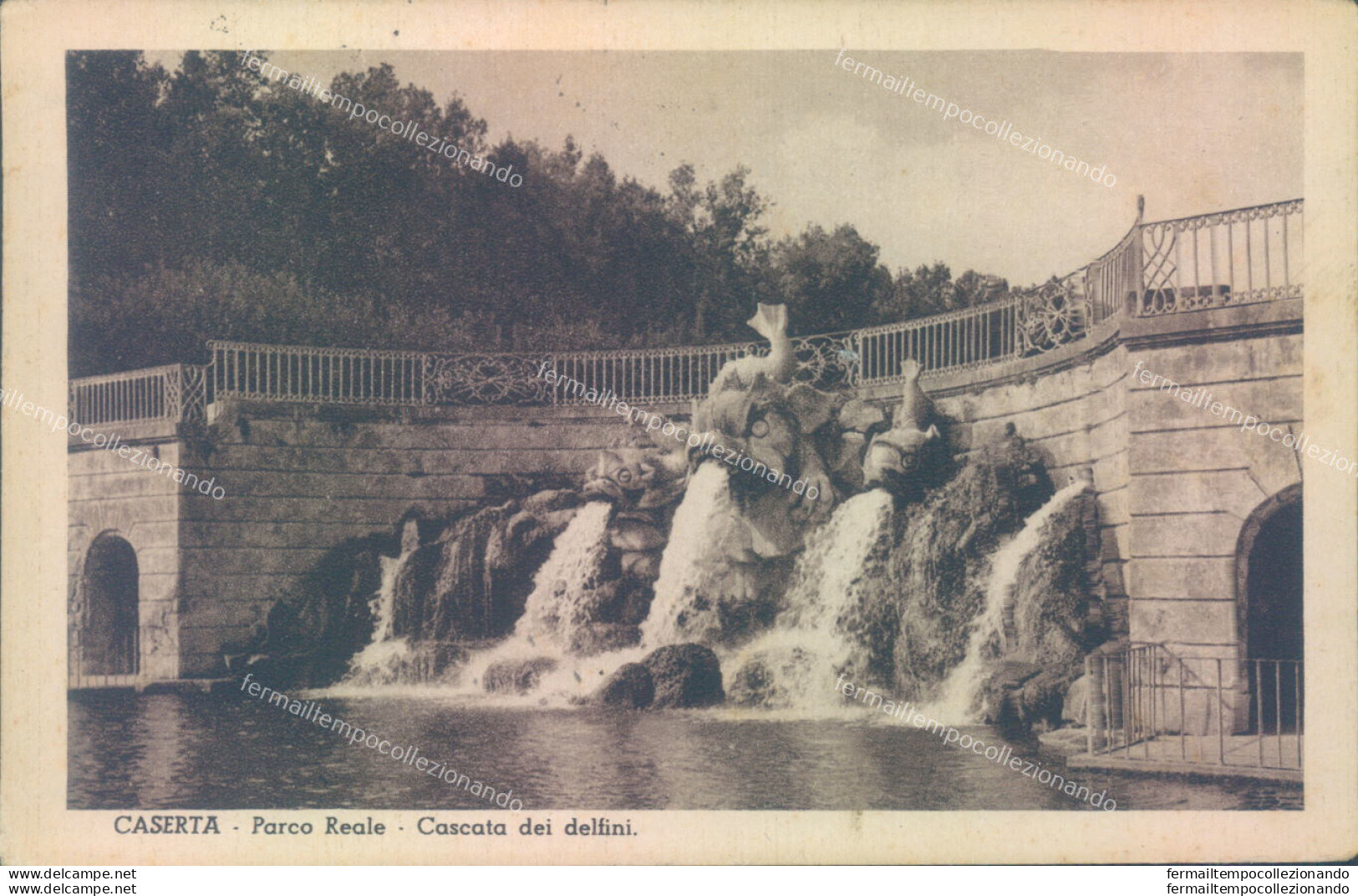 Aa151 Cartolina Caserta Citta' Parco Reale Cascata Dei Dintorni - Caserta