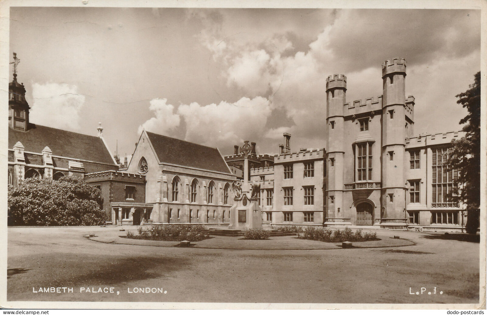 PC44891 Lambeth Palace. London. Valentine. RP. 1954 - Autres & Non Classés