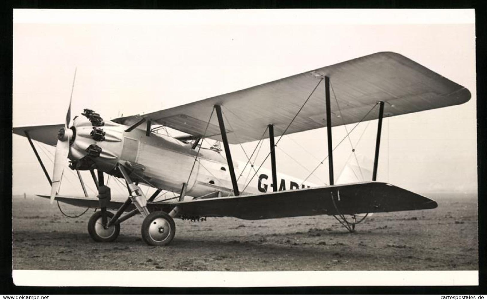 Fotografie Vickers Vespa / Type 113 Mit Sternmotor, Doppeldecker Flugzeug  - Aviation