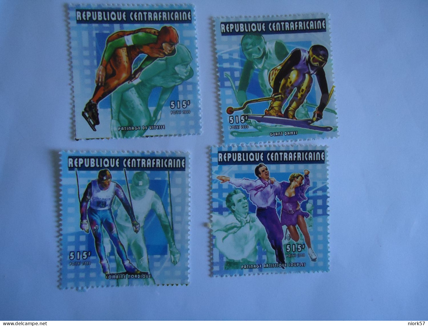 CENTRAL AFRICAN  MNH 4 STAMPS  2000 SPORTS  SKIERS SKIING - Sci