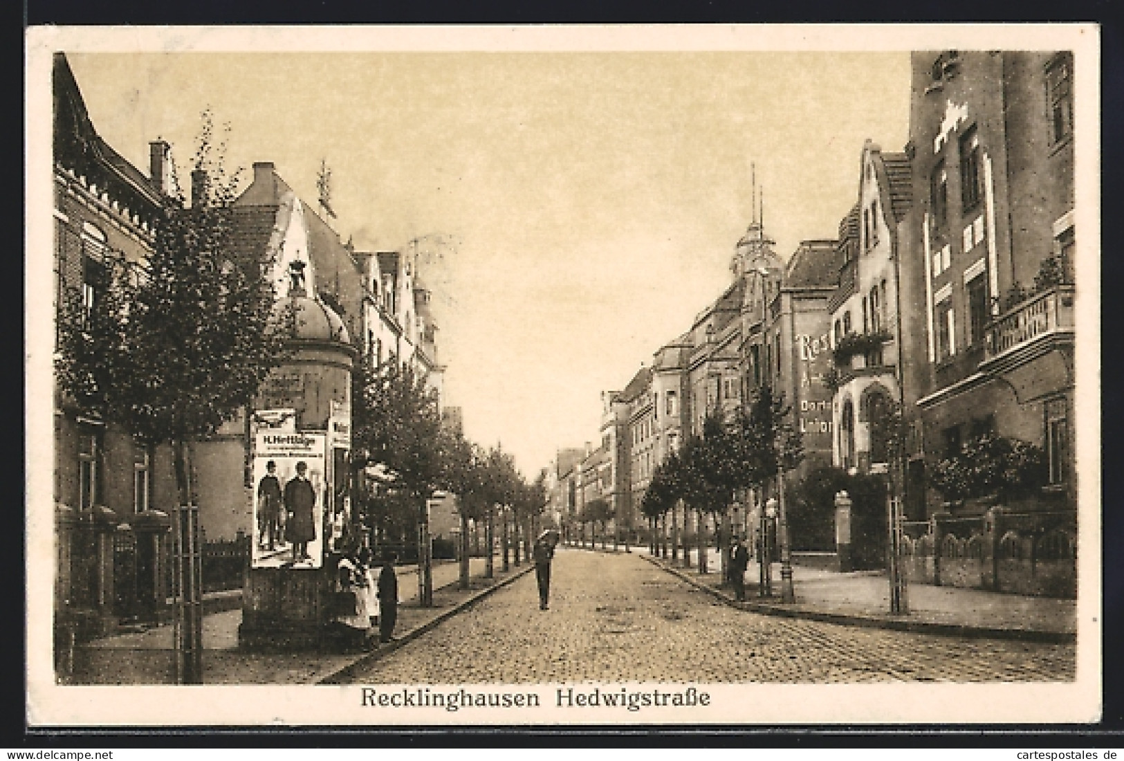 AK Recklinghausen, Litfasssäule An Der Hedwigstrasse  - Recklinghausen