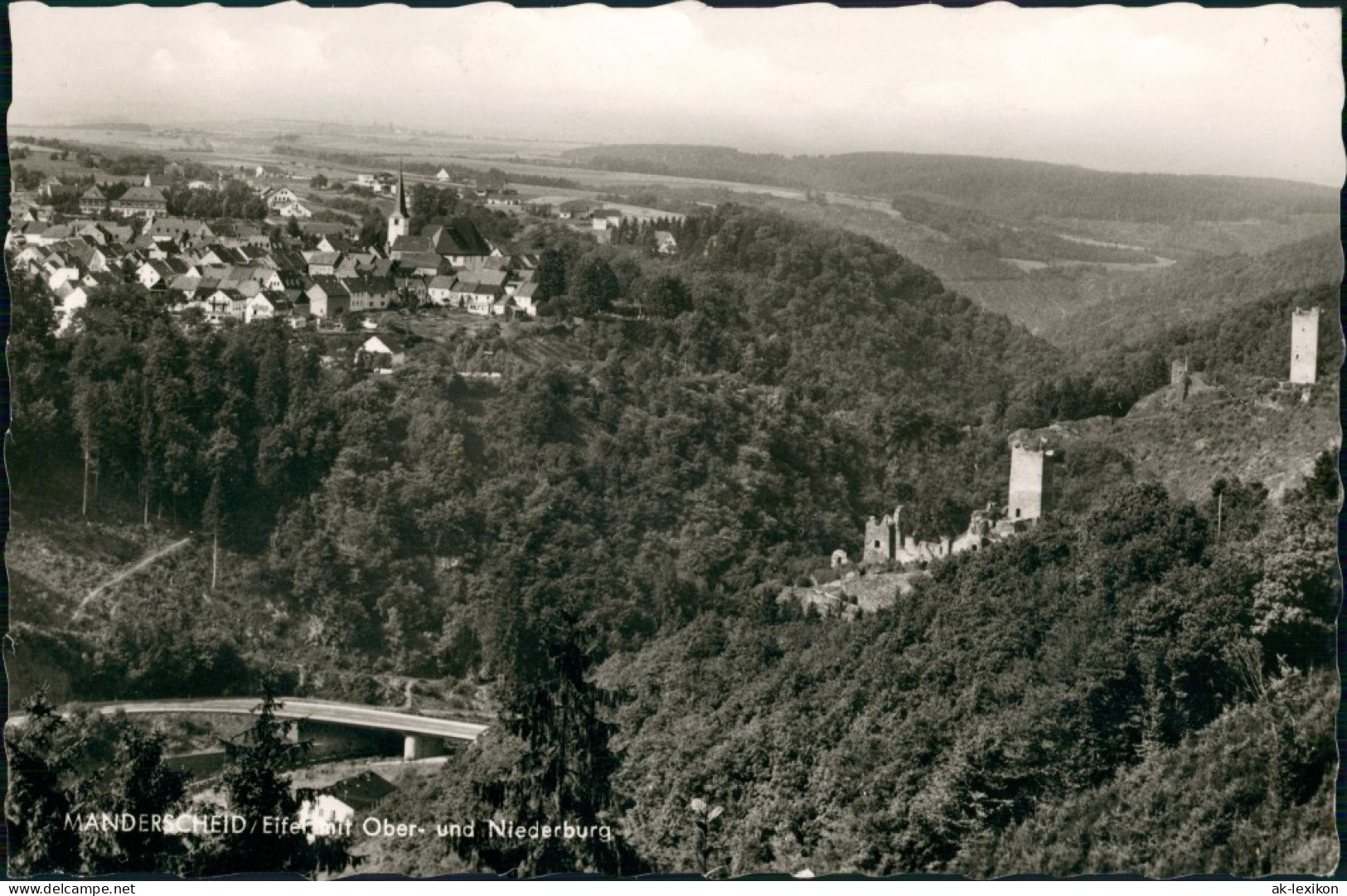 Ansichtskarte Manderscheid Eifel Oberburg Unterburg Panorama-Ansicht 1970 - Manderscheid