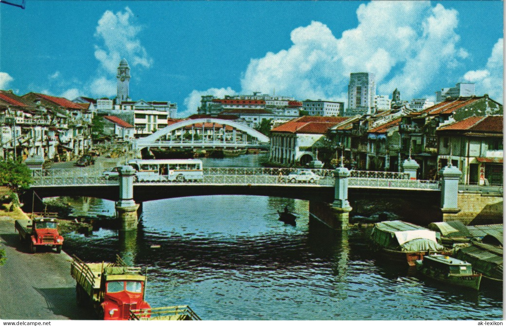 Postcard Singapur Straßenpartie, Stadt Brücke 1971 - Singapore