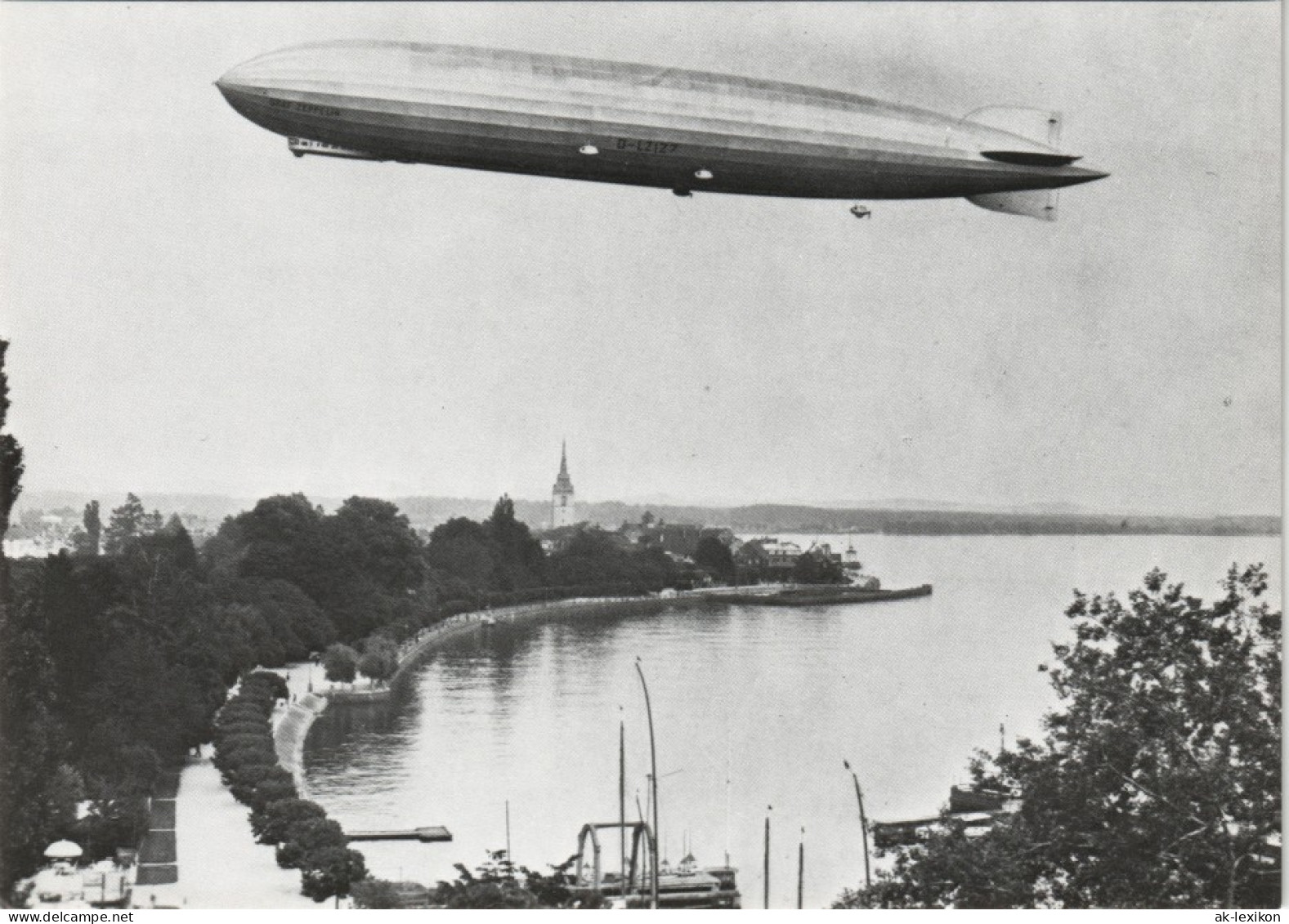 Manzell-Friedrichshafen LZ 127 ,,Graf Zeppelin“ Startet 1929/1980 - Friedrichshafen