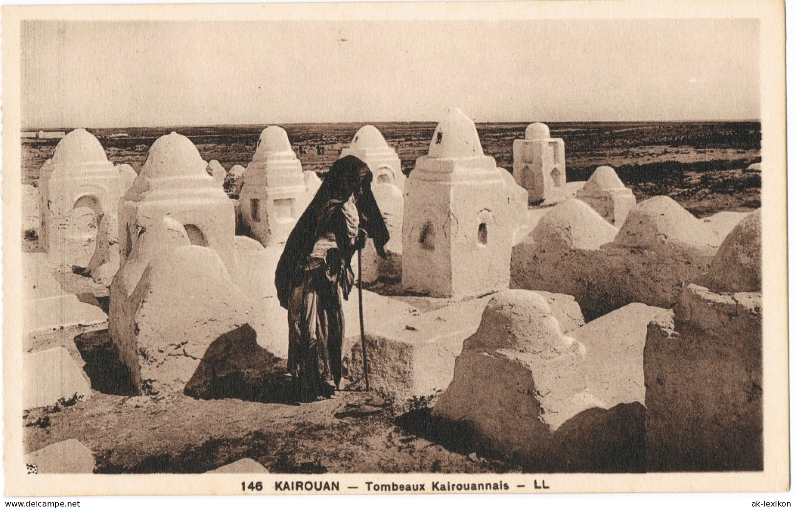 Postcard Kairouan القيروان Tombeaux Kairouannais - Frau 1928 - Tunisia