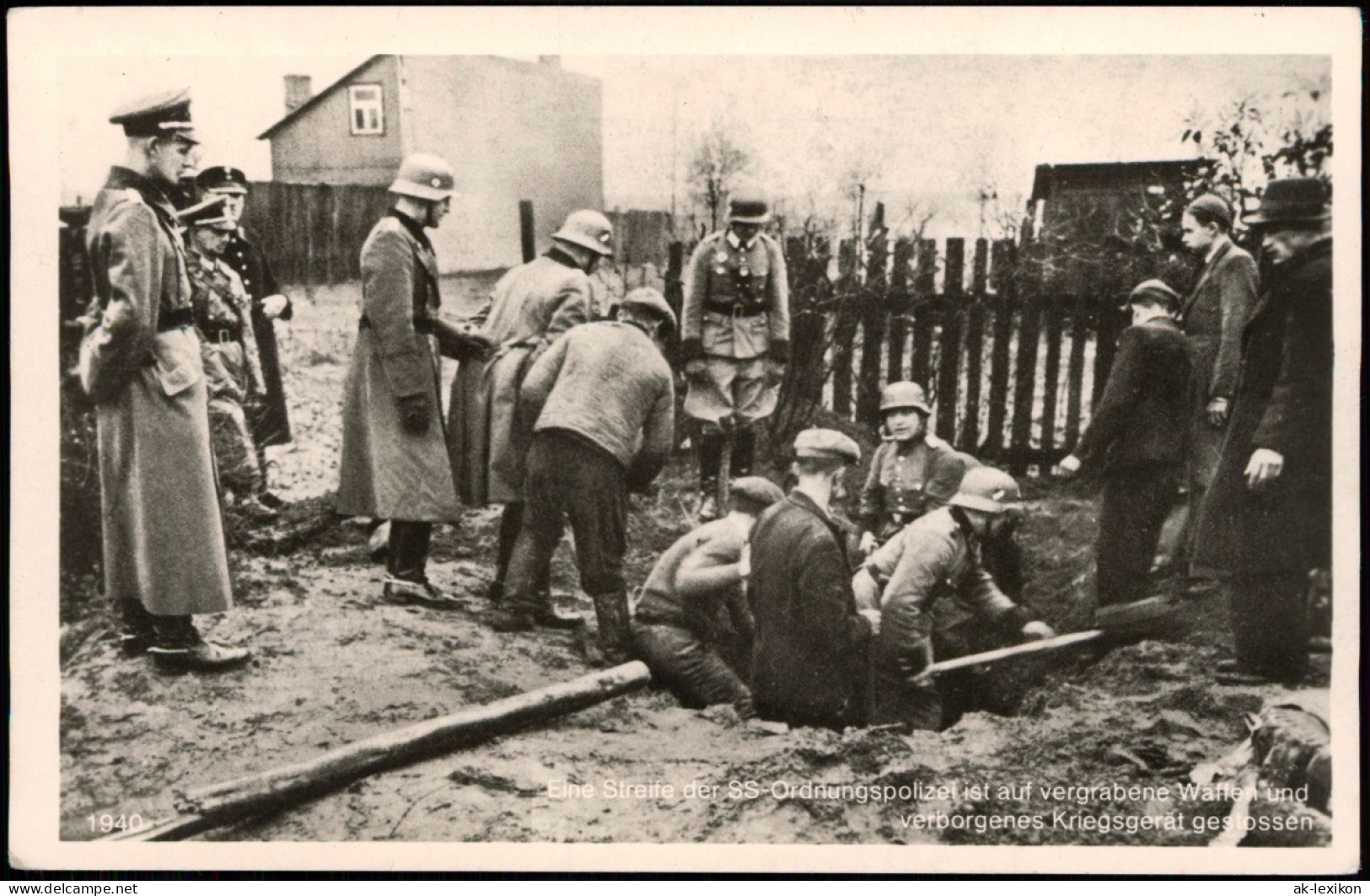 Ansichtskarte  SS-Ordnungspolizei WK2 Suche Nach Waffen 1940 - War 1939-45