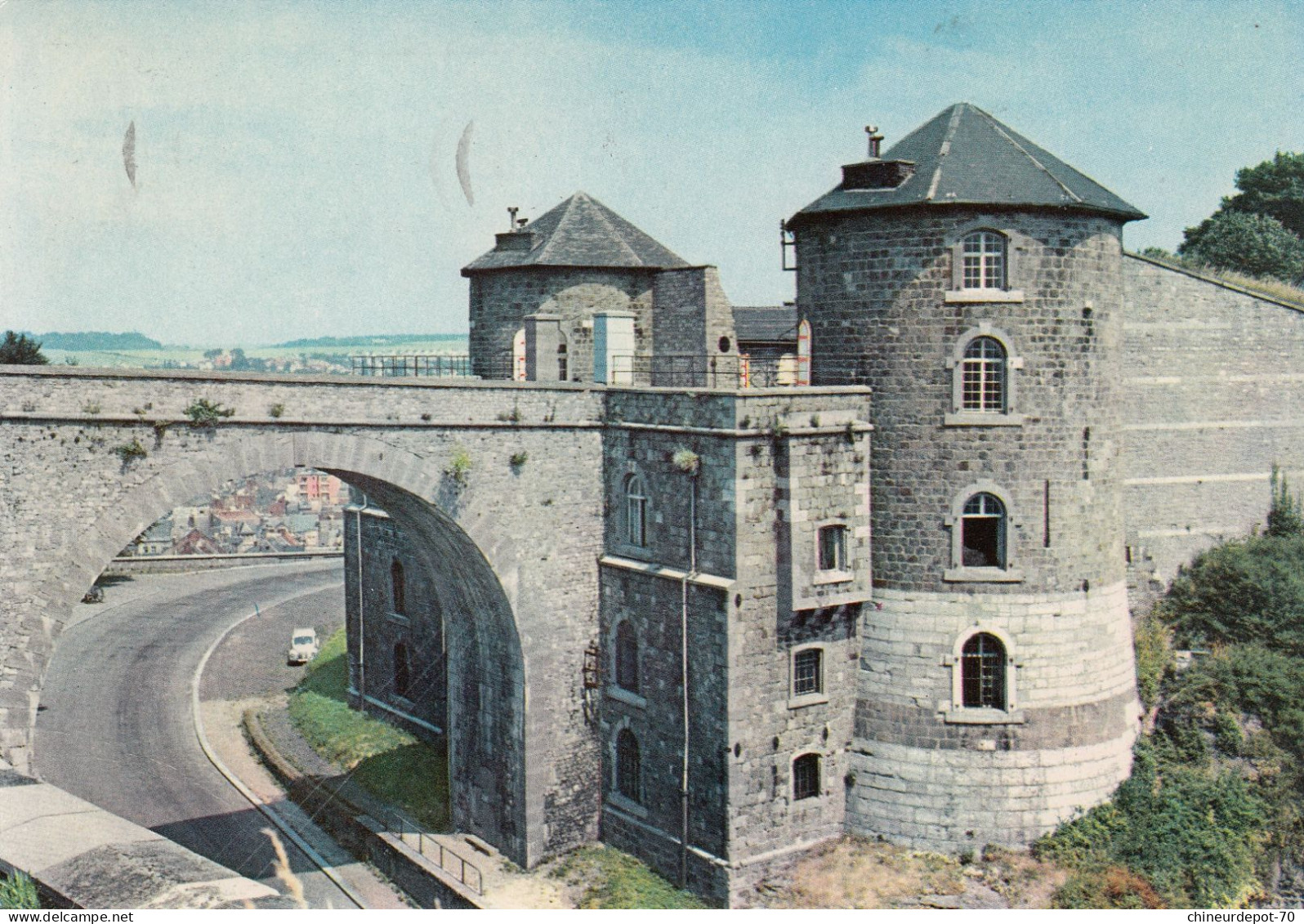 NAMUR   LE CHATEAU DES COMTES - Namur