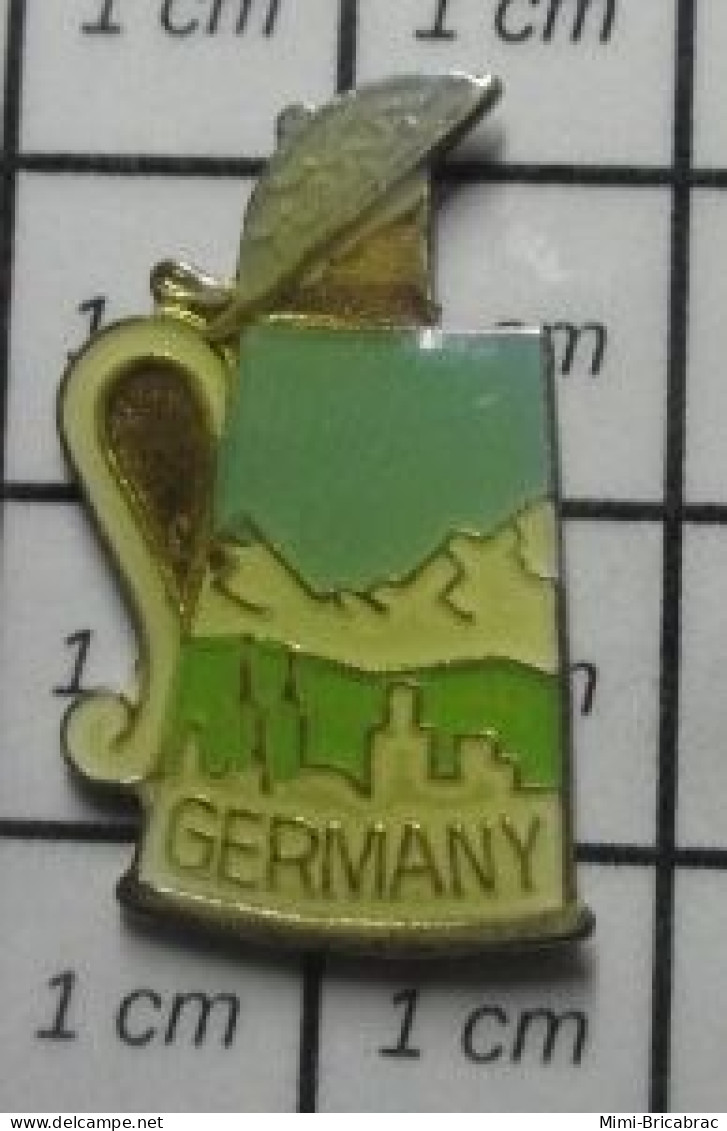 613B Pin's Pins / Beau Et Rare /  BIERES / CHOPE DE BIERE GERMANY - Cerveza