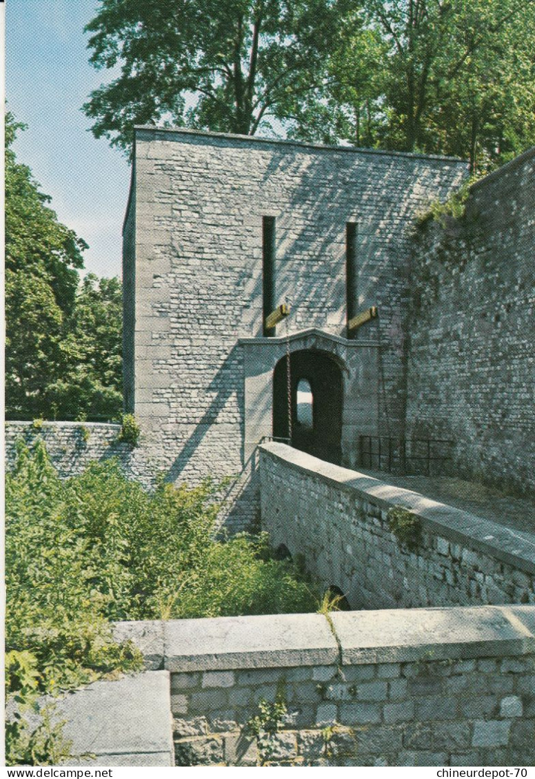 NAMUR   LE  PONT LEVIS DE LA MEDIANE  16eSIECLE - Namen