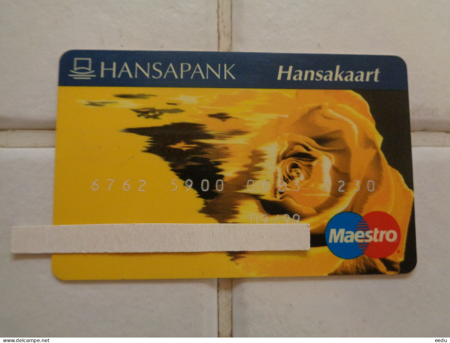 Estonia Bank Card - Cartes De Crédit (expiration Min. 10 Ans)