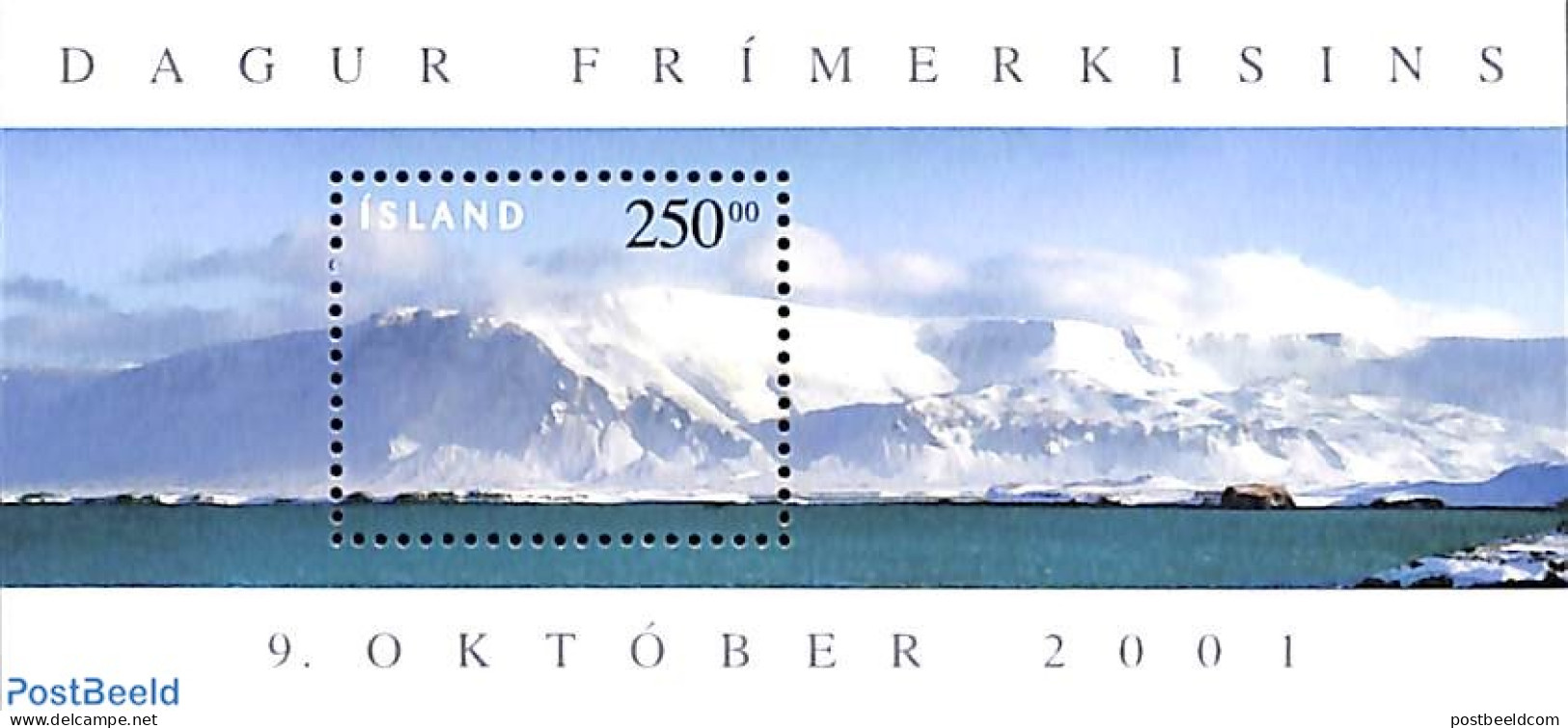Iceland 2001 Esja Mountain S/s, Mint NH, Sport - Mountains & Mountain Climbing - Stamp Day - Unused Stamps