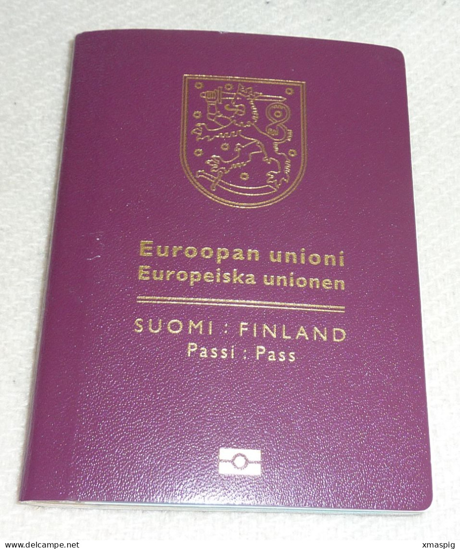 EU Biometric Passport Reisepass Passeport Obsolete - Historische Dokumente