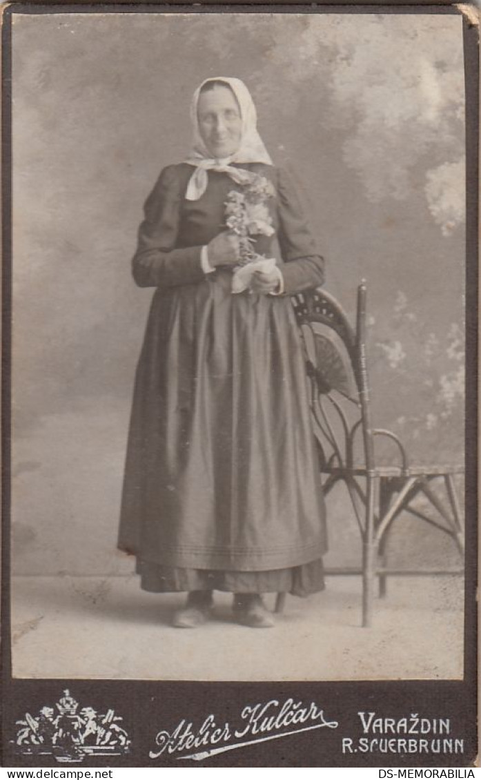 Old Woman & Antique Chair Atelier Kulcar Varazdin Croatia - Alte (vor 1900)