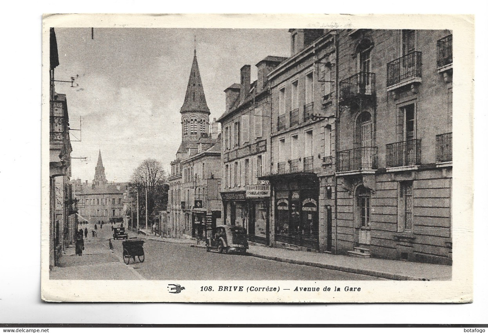 CPA  DPT 19 BRIVE , AV DE LA GARE En 1945! (voir Timbre) - Brive La Gaillarde