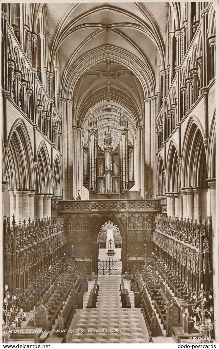 PC45465 Choir Stalls. Beverley Minster. J. Homes. No 29033. RP. 1942 - Monde