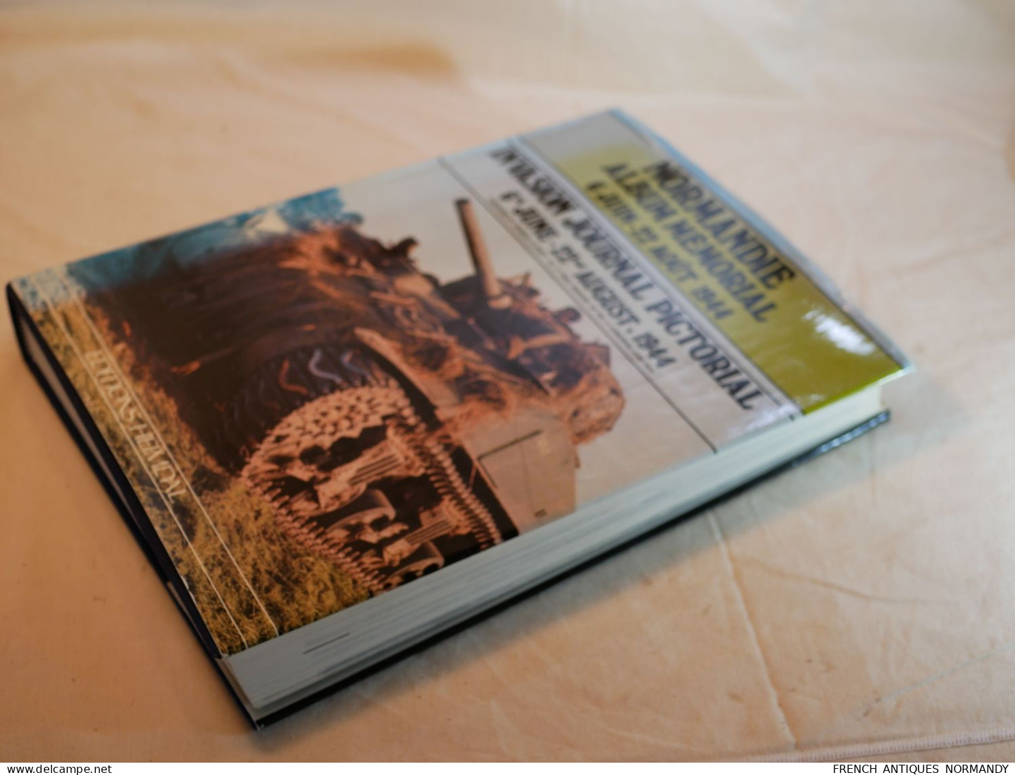 HEIMDAL Album Mémorial Bataille Normandie 1944 INVASION JOURNAL PICTORIAL  En Bon état,  En Français Et En Anglais - Sonstige & Ohne Zuordnung
