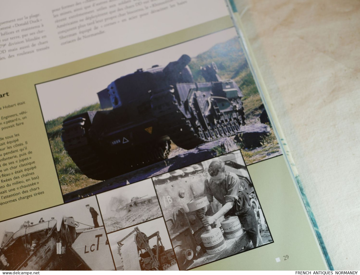 HEIMDAL Livre JOUR J débarquement 1944 bataille de Normandie  DAN VAN DER VAT  En bon état, voir les photos  En français