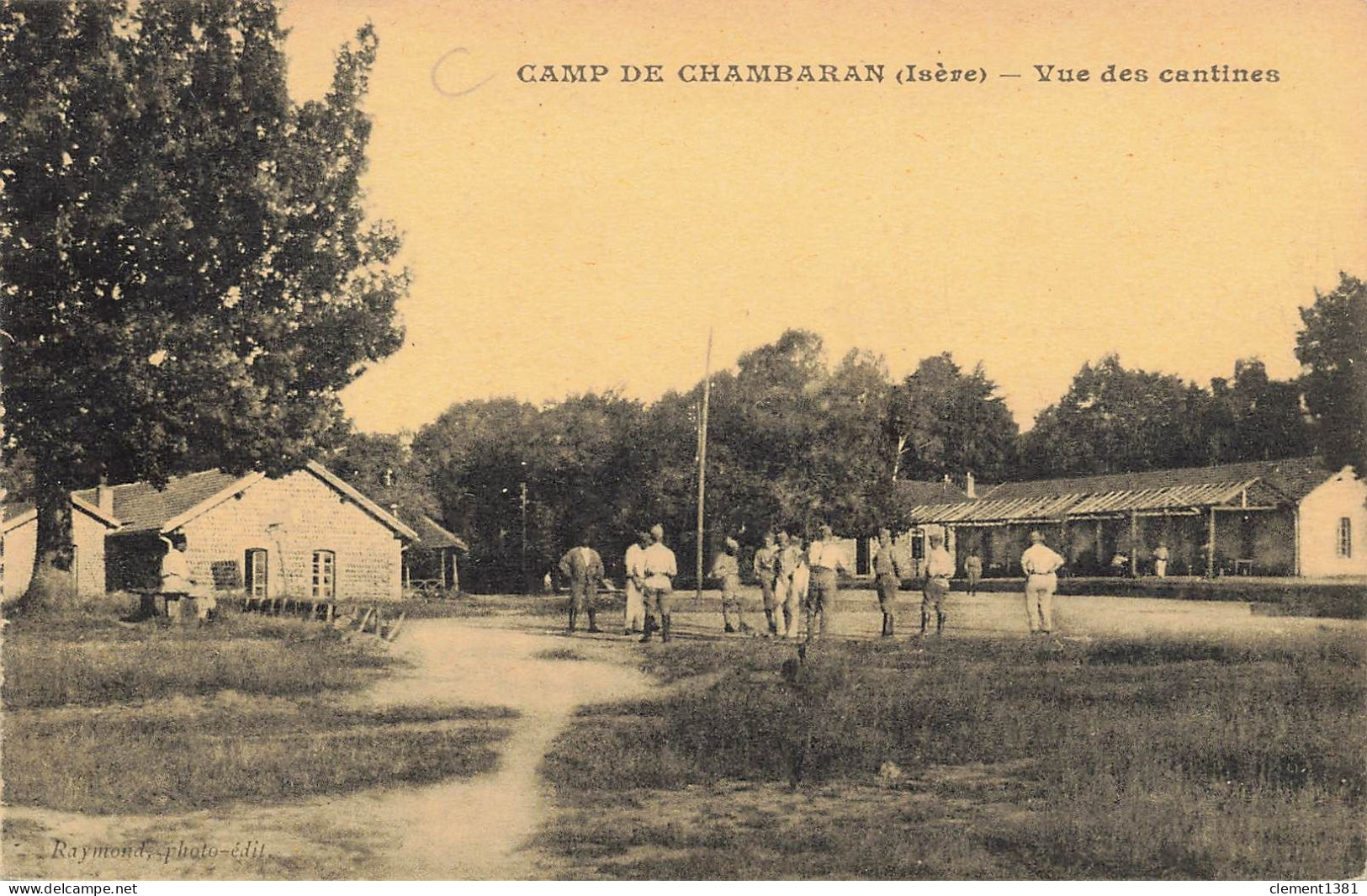 Militaria Isere Viriville Camp De Chambaran Vue Des Cantines - Kasernen