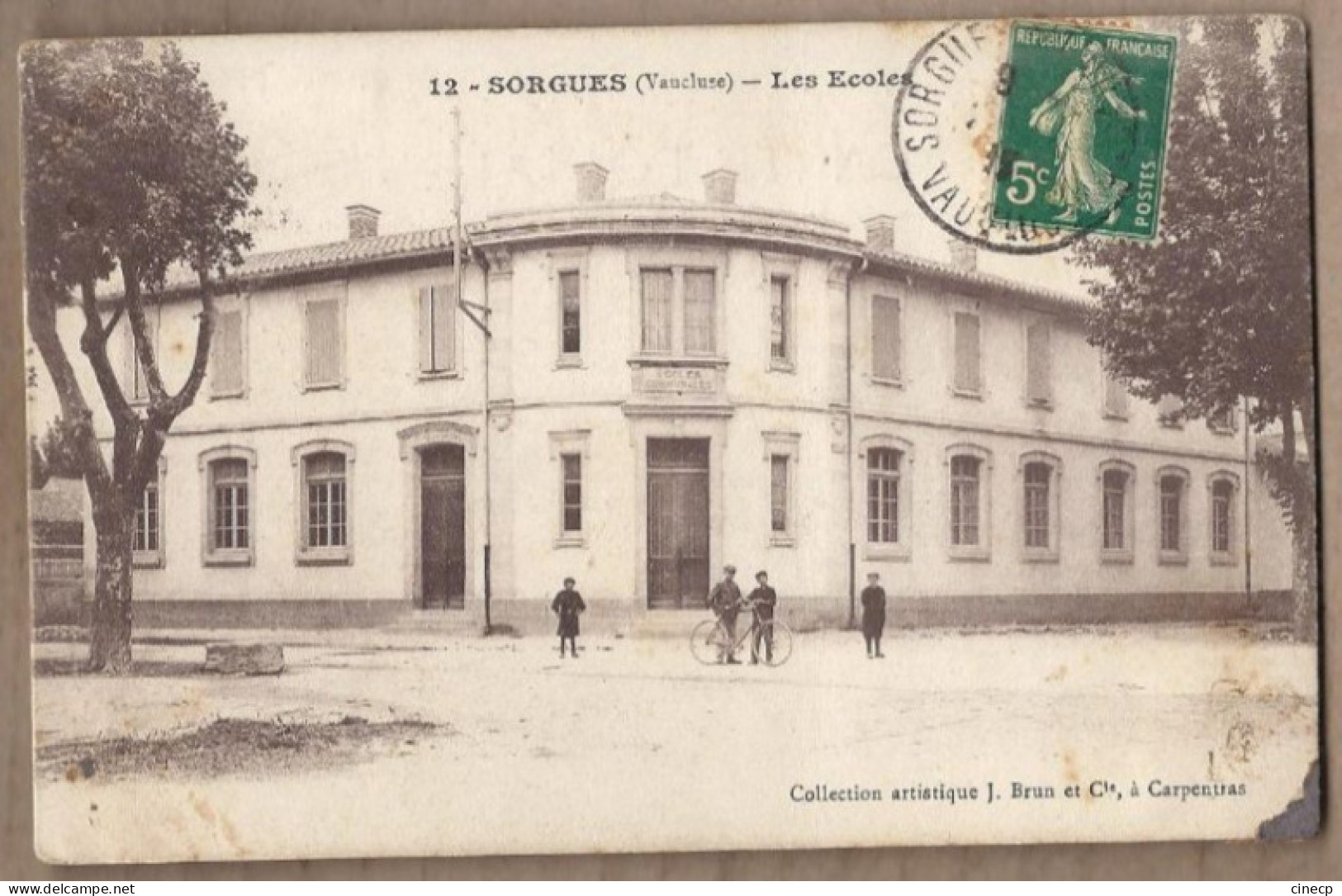 CPA 84 - SORGUES - Les Ecoles - TB PLAN Façade Etablissement Scolaire ECOLE Animation CENTRE VILLAGE - Sorgues