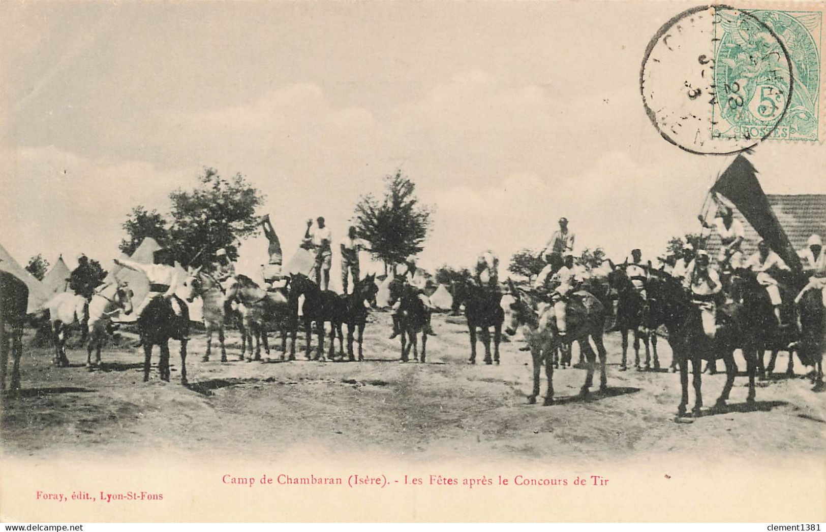 Militaria Isere Viriville Camp De Chambaran Les Fetes Apres Le Concours De Tir - Kasernen