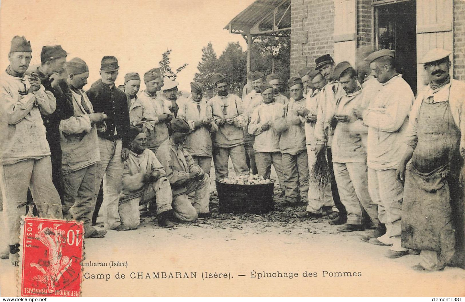 Militaria Isere Viriville Camp De Chambaran Epluchage Des Pommes - Kasernen