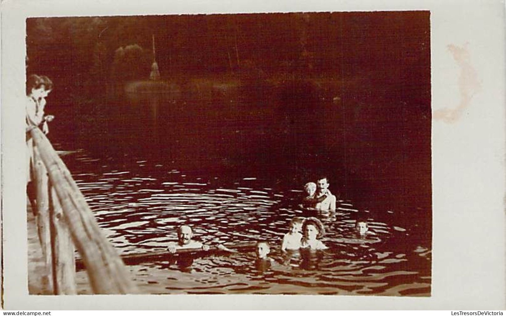Carte Photo - Allemagne - Groupe De Personnes Se Baignant Dans Le Lac - Enfants - Carte Postale Ancienne - Fotografia