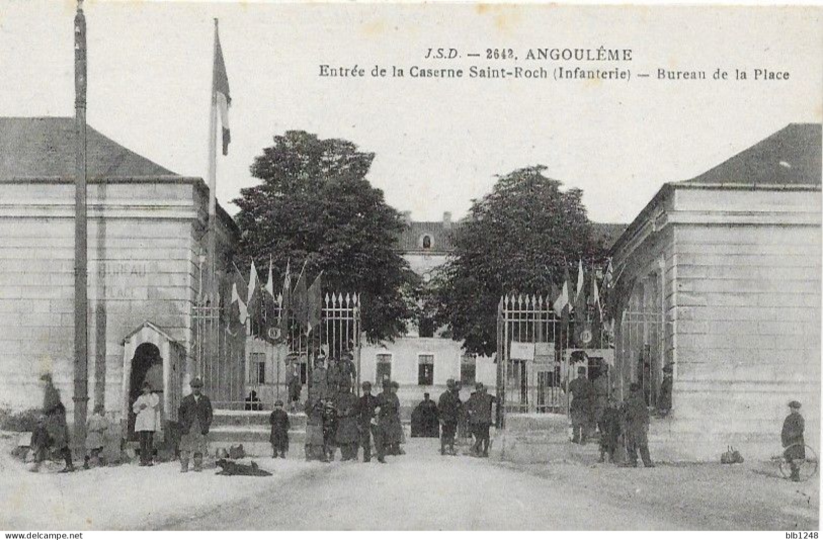 [16] Charente > Angouleme - Entree De La Caserne St Roch- Bureau De La Place - Angouleme