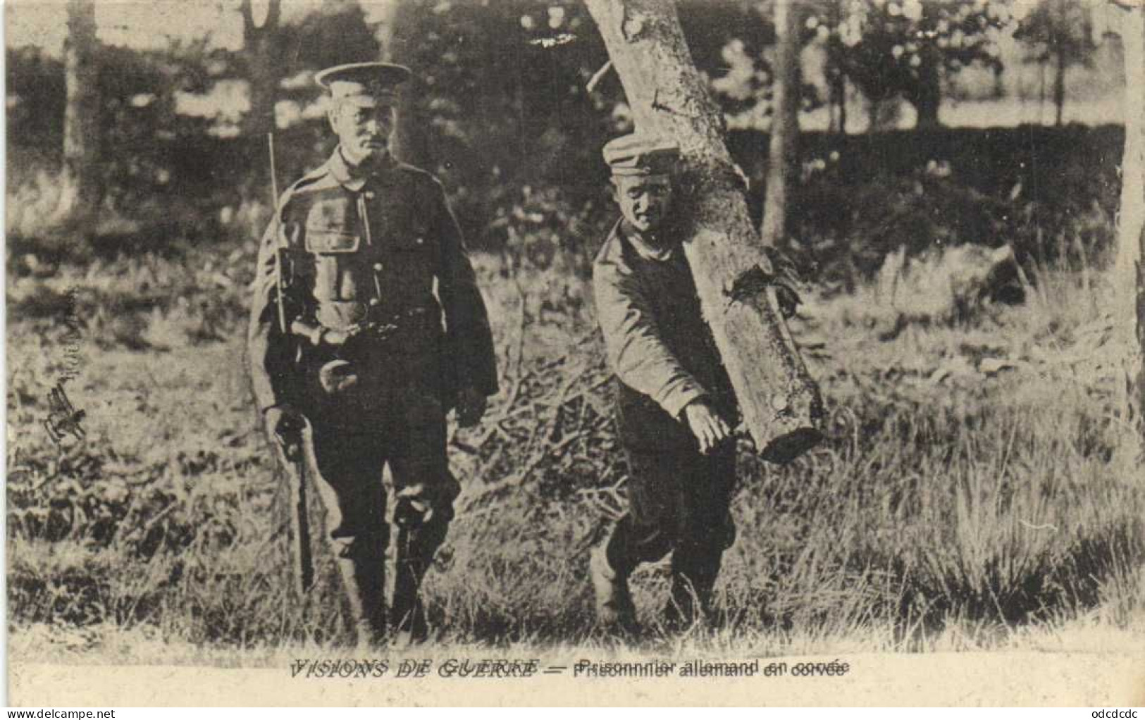 DESTOCKAGE Avant fermeture boutique T BON LOT 100 CPA  MILITARIA  (toutes scannées )