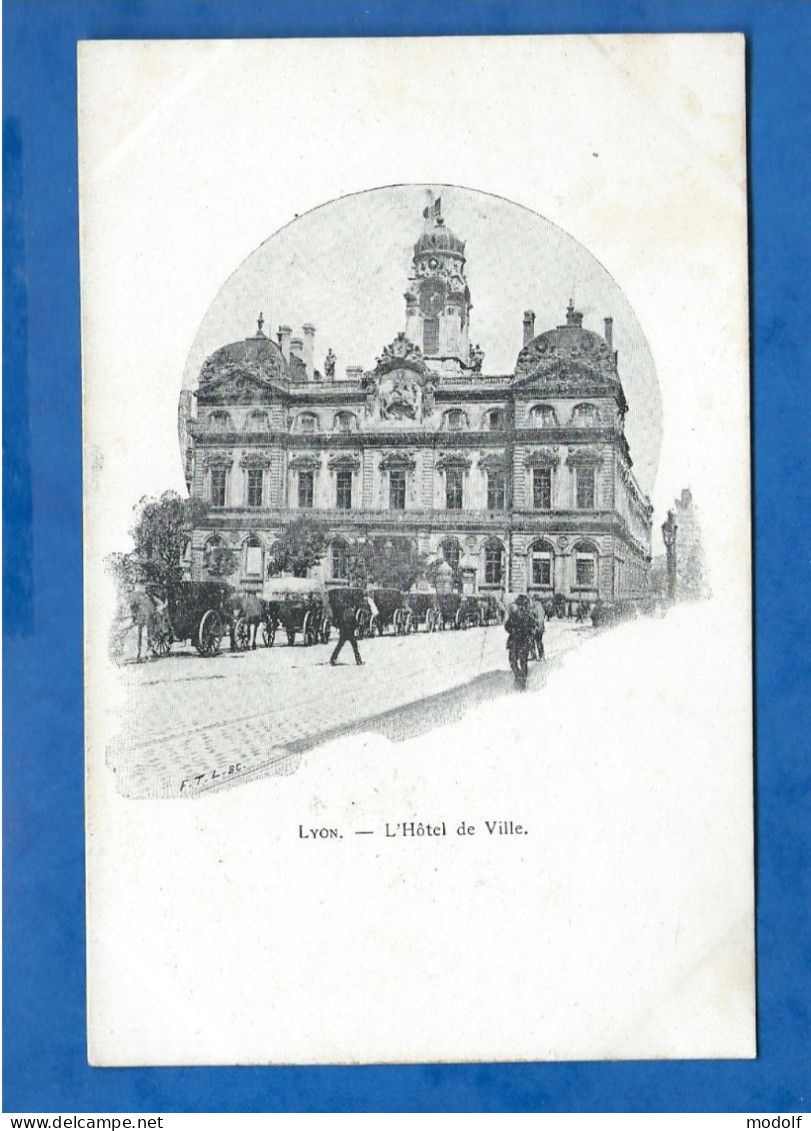 CPA - 69 - Lyon - L'Hôtel De Ville - Animée - Précurseur - Non Circulée - Autres & Non Classés