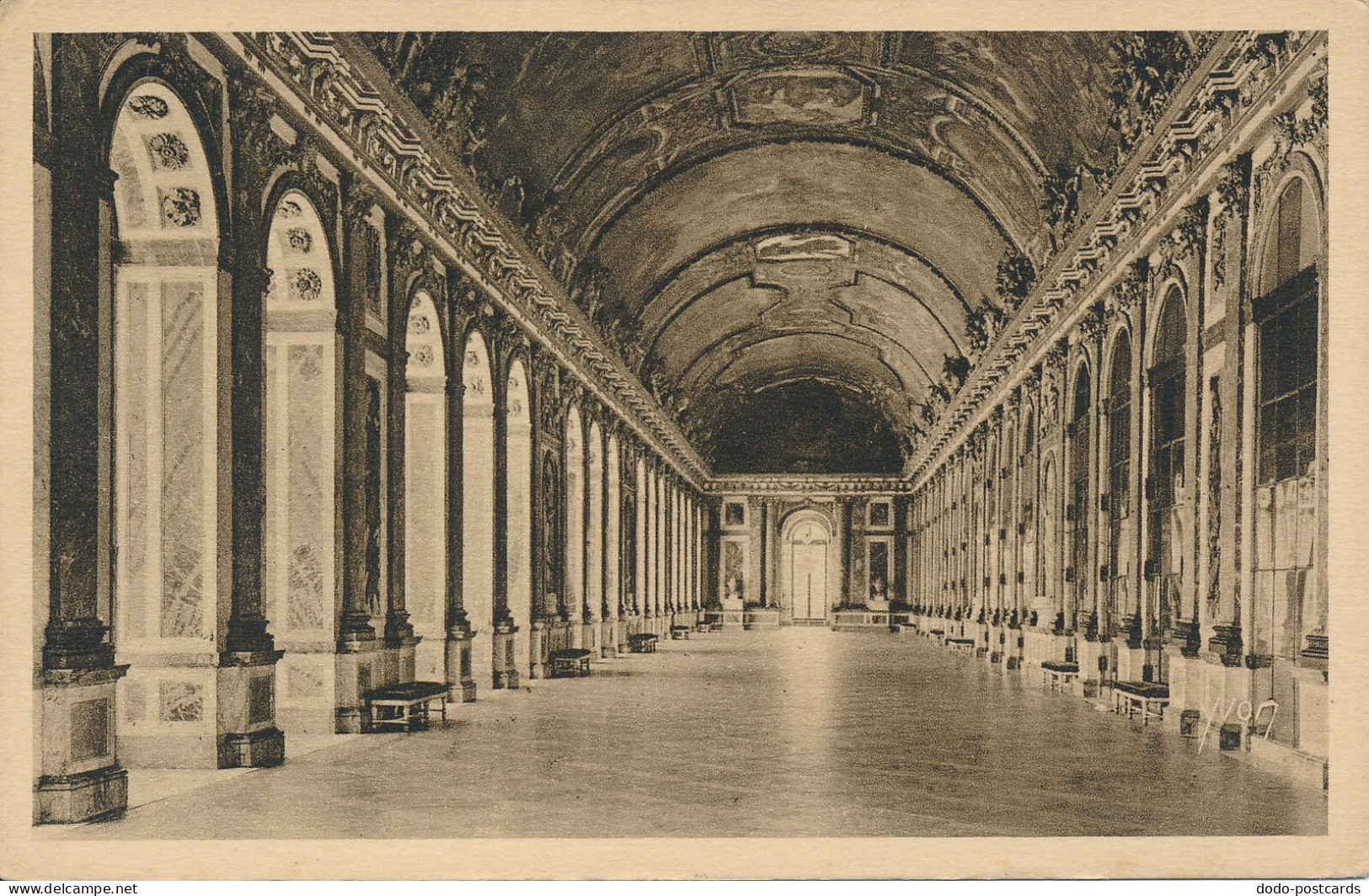 PC46889 Splendeurs Et Charmes De Versailles. Hall Of Mirrors. Room Of The Signin - Monde