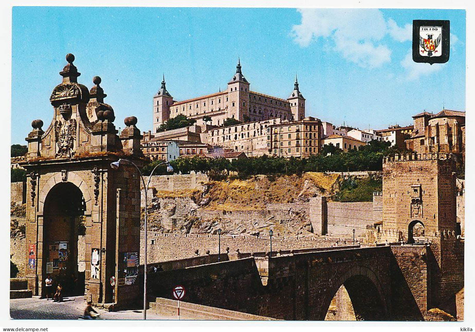 CPSM / CPM Dentelée10.5 X 15 Espagne (118) TOLEDO  Pont D'Alcantara Et Alacazar - Toledo