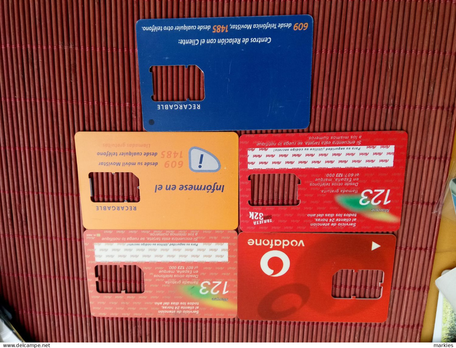 5 GSM Cards No Chip 2 Photos  Rare - Autres & Non Classés