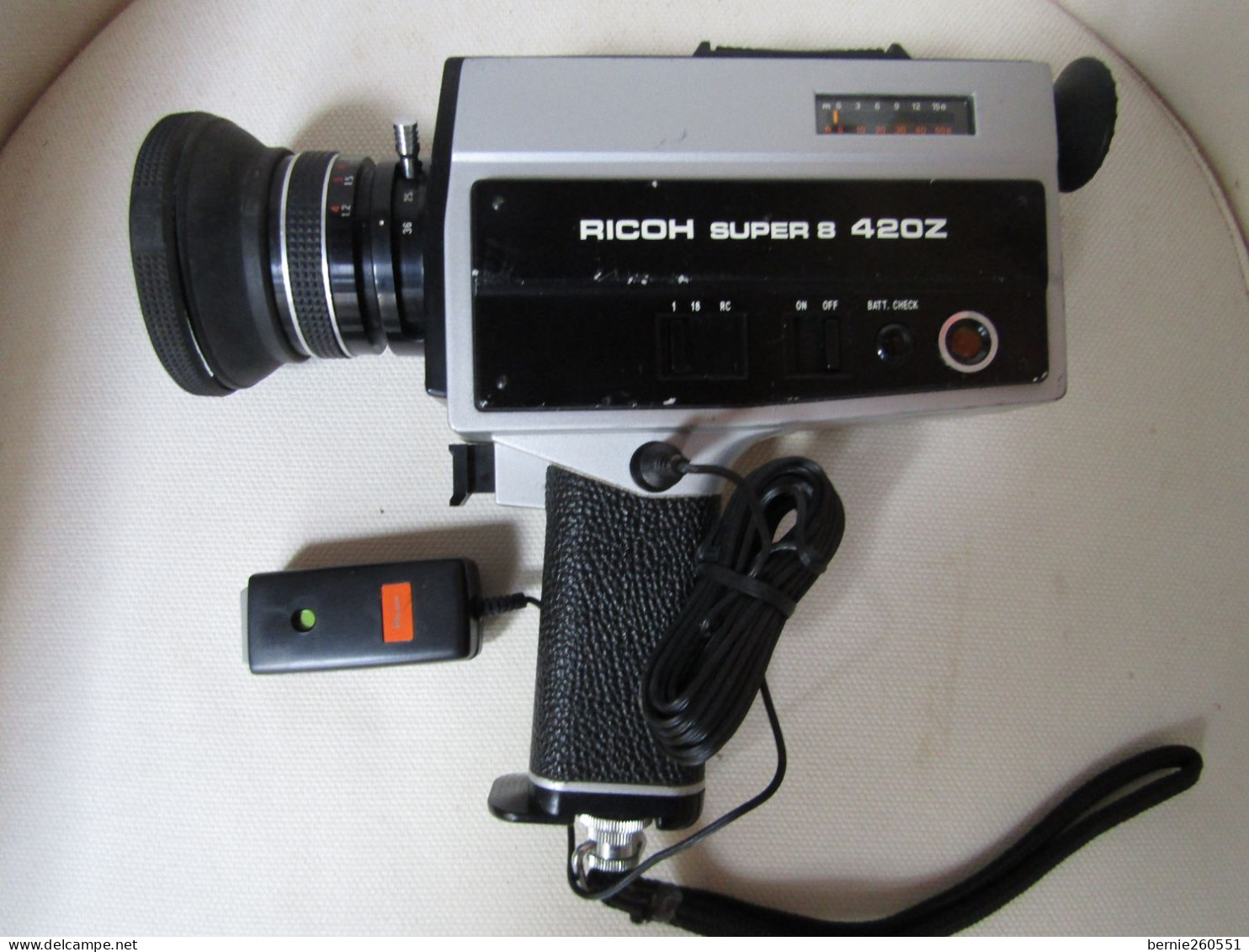 Pour Amateur Et Collectionneur Caméra RICOH 420Z Super 8 - Supplies And Equipment