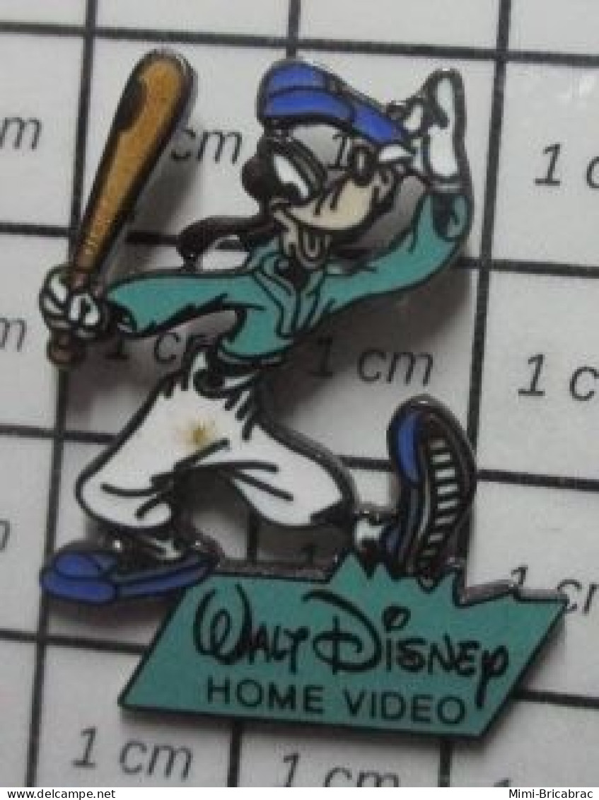 2020  Pin's Pins / Beau Et Rare / DISNEY / BASEBALL DINGO GOOFY HOME VIDEO - Disney