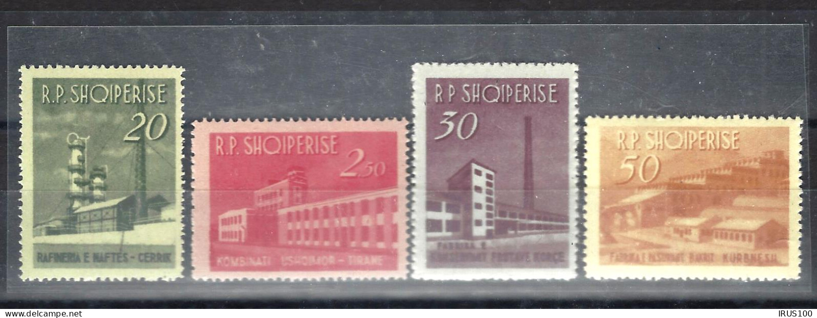 ALBANIE - 1963 - Y.T N° 655 /58 - Mi: 784 /87 - MNH **  - Albanië