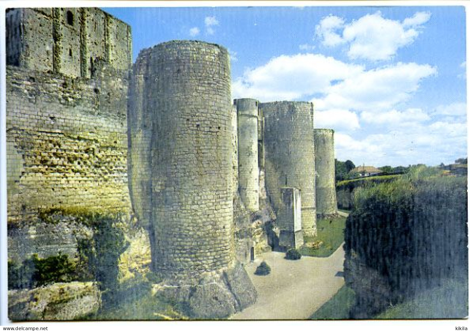 CPSM / CPM 10.5 X 15 Indre Et Loire LOCHES Tours à Bec. A L'intérieur, Cachots De Louis XI - Loches