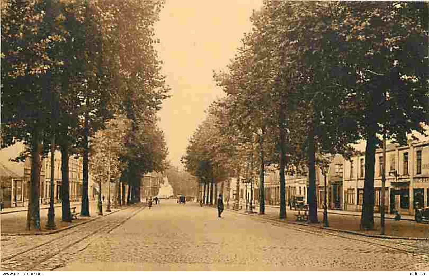 59 - Roubaix - Boulevard De Paris - Animé - CPA - Voir Scans Recto-Verso - Roubaix