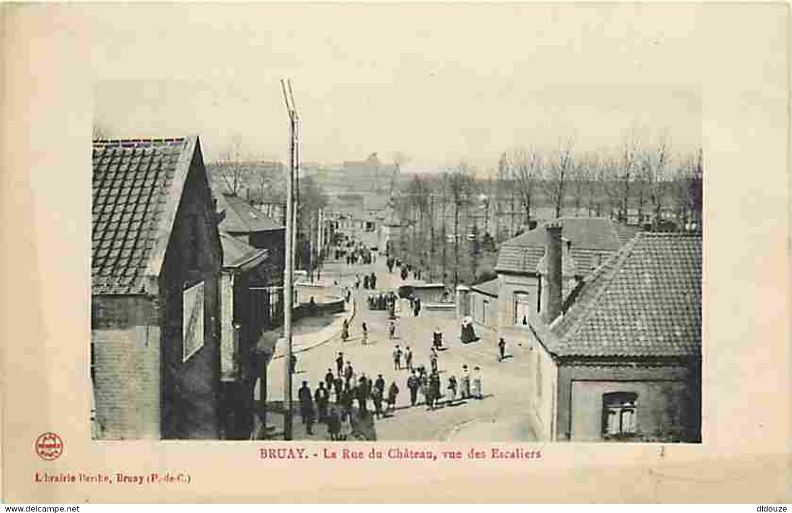 62 - Bruay - La Rue Du Château Vue Des Escaliers - Animé - Ecrite En 1916 - CPA - Voir Scans Recto-Verso - Autres & Non Classés