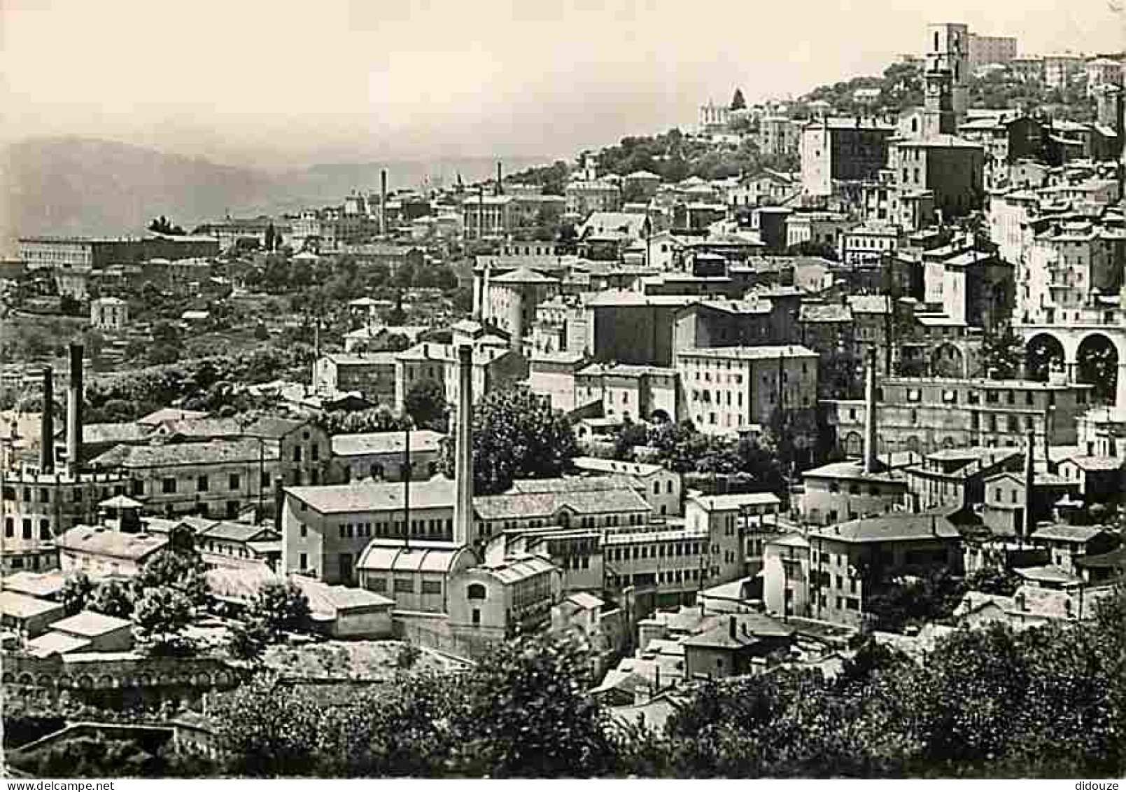 06 - Grasse - Cité Des Parfums - Vue Sur Les Usines - CPM - Voir Scans Recto-Verso - Grasse