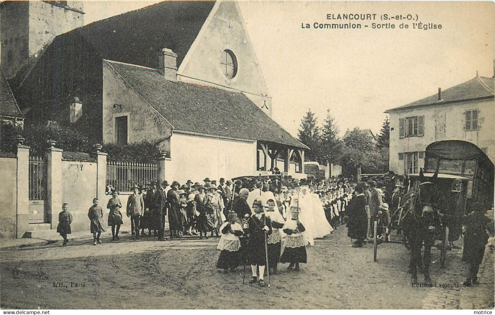 ELANCOURT - La Communion, Sortie De L'église. - Elancourt