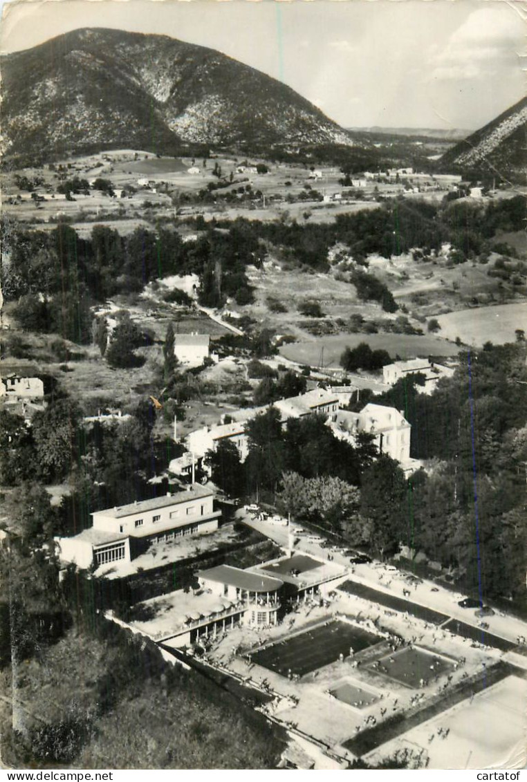 DIEULEFIT . La Piscine . Vue Aérienne - Dieulefit