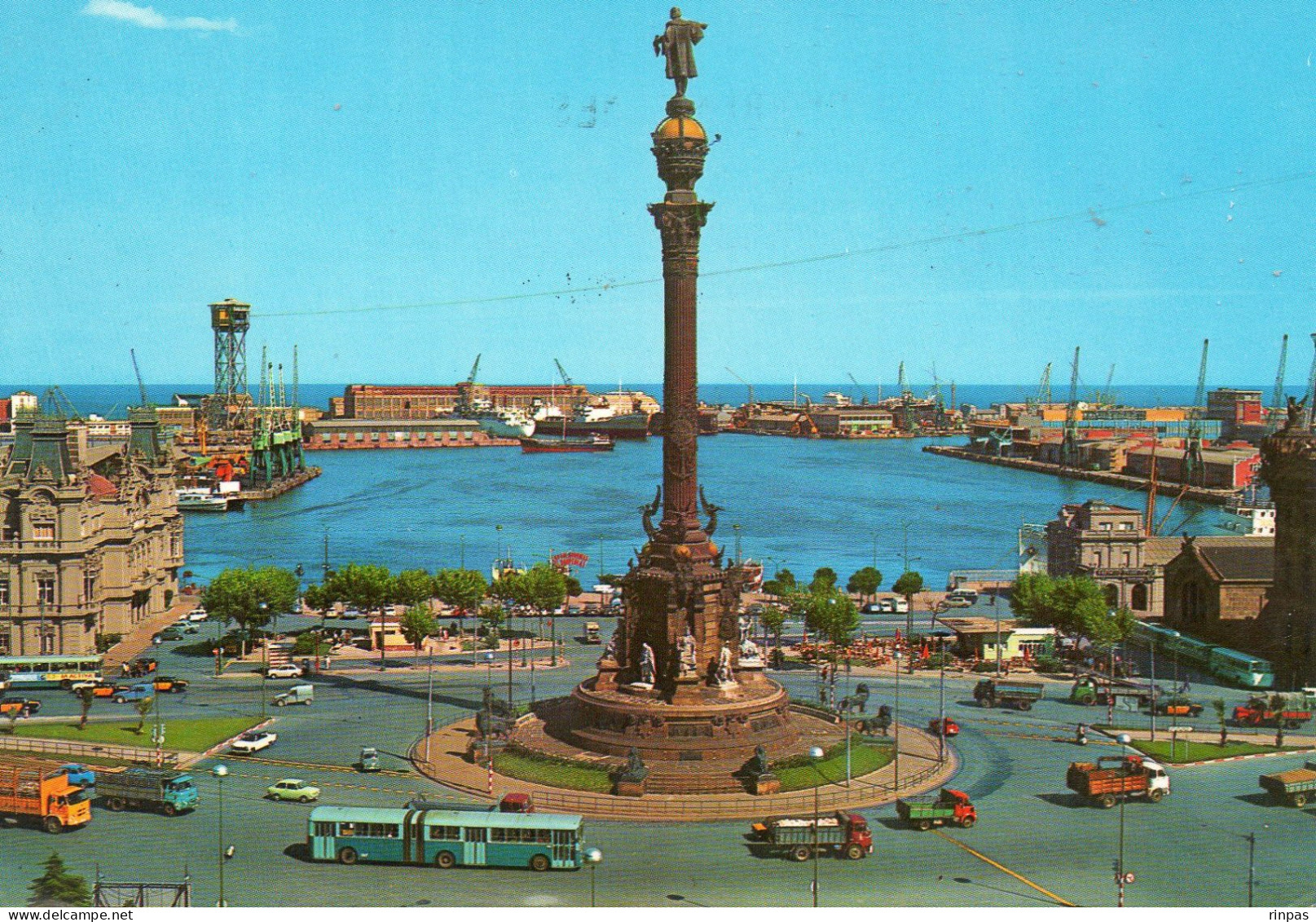 (ESPAGNE SPAIN) BARCELONE BARCELONA Monumento Colon Bus Autocar  Car 2cv Camion  Port Bateau Grue 1981 - Barcelona