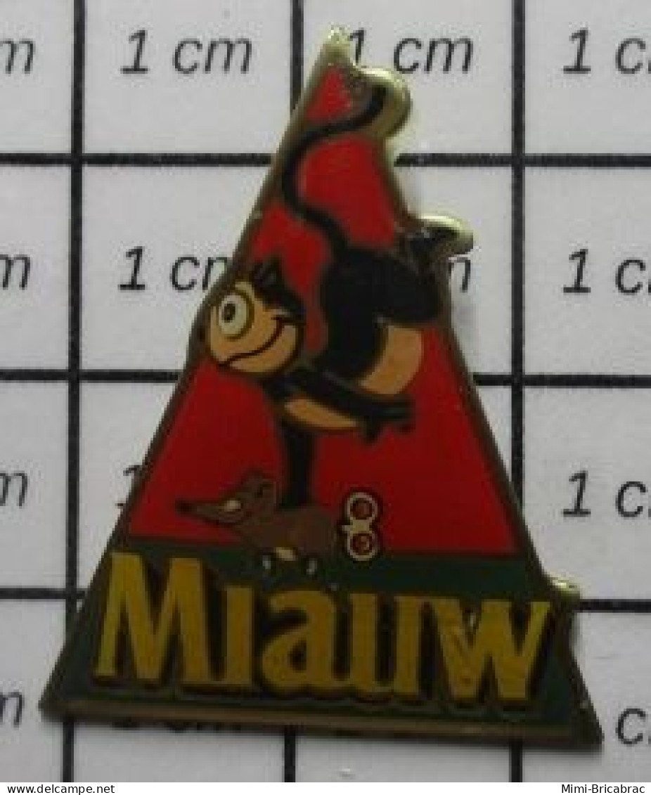 2020  Pin's Pins / Beau Et Rare /  ANIMAUX / CHAT NOIR ET SOURIS MECANIQUE MIAUW - Animaux