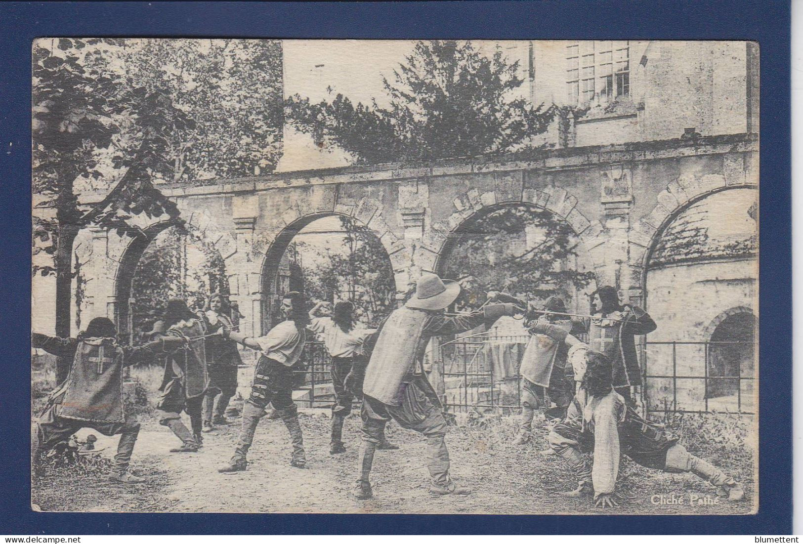 CPA 1 Euro Sport Escrime Fence Fencing Cinéma Pathé Alexandre Dumas Prix De Départ 1 Euro Non Circulée - Fencing