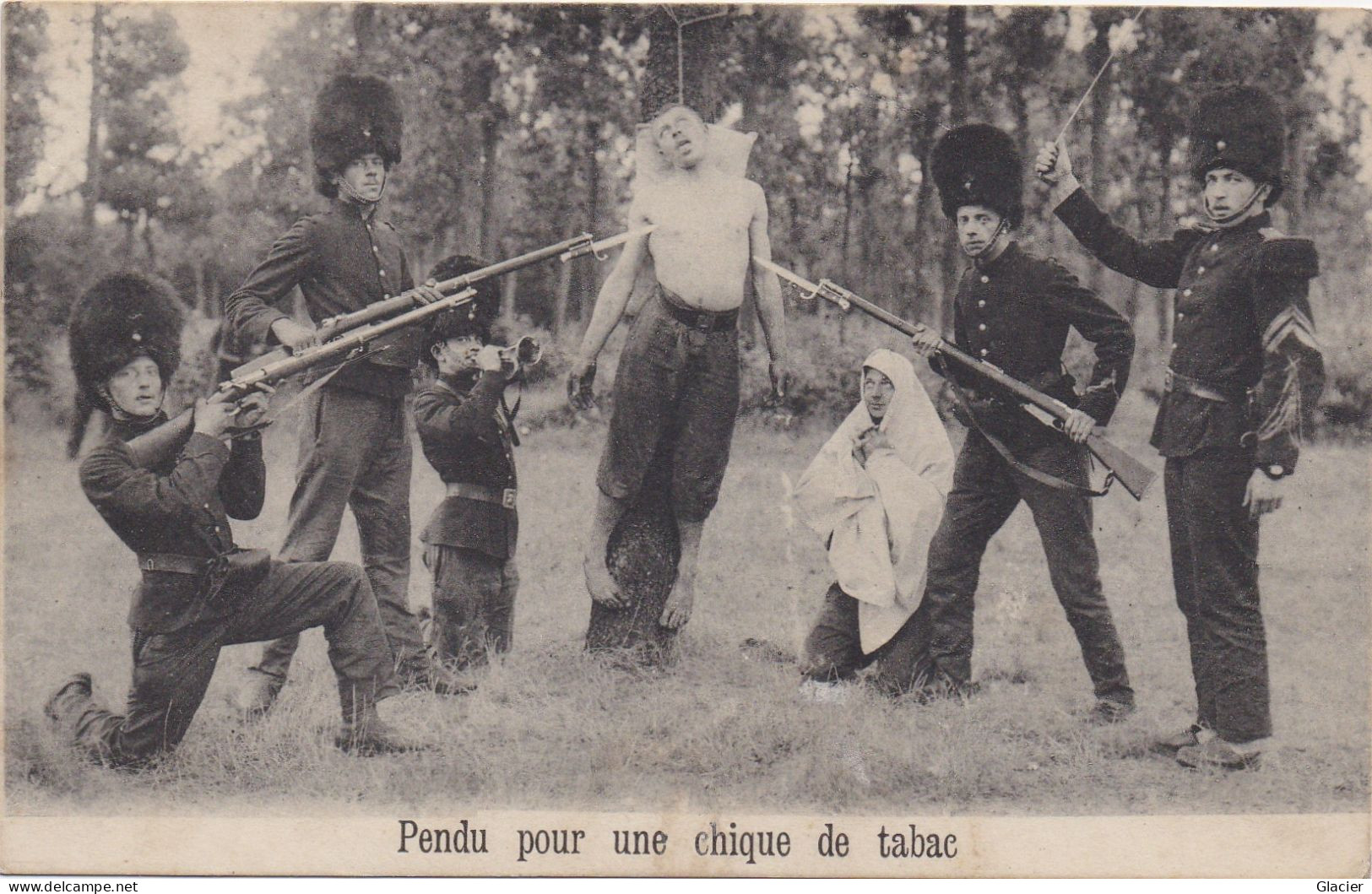 Militaria - Humor - Humour - Pendu Pour Une Chique De Tabac - Humoristiques