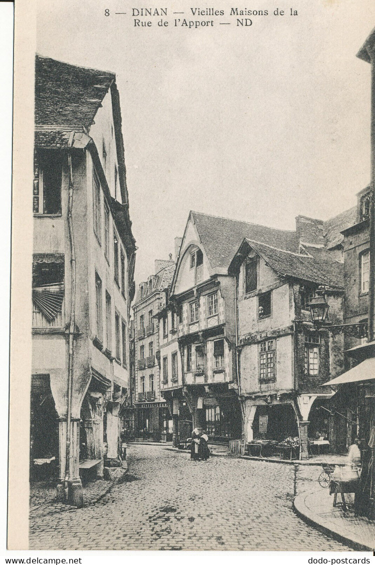 PC46915 Dinan. Vieilles Maisons De La Rue De L Apport. Levy Et Neurdein Reunis. - Monde