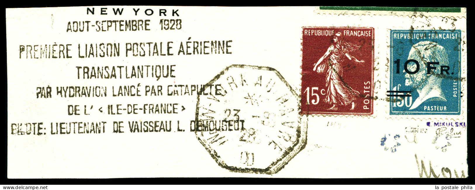 N°4, Pasteur 10F Sur1F50 Bleu Surchargé à Bord Du Paquebot 'Ile De France' TRES BON CENTRAGE (+N°189) Sur Son Support Av - 1927-1959 Lettres & Documents