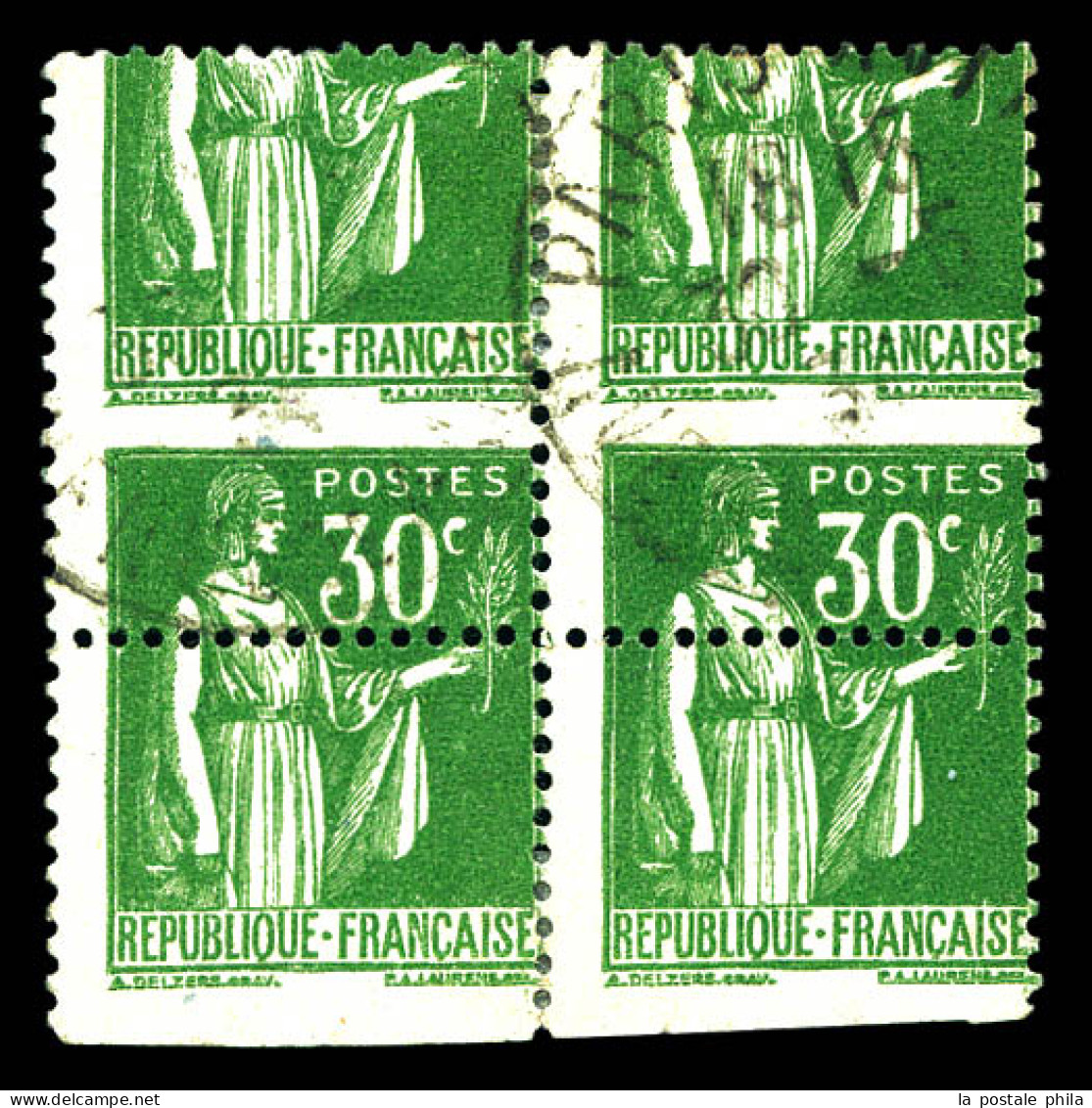 N°280, 30c Paix, Piquage à Cheval En Bloc De Quatre. TTB (certificat)  Qualité: Oblitéré   - Unused Stamps